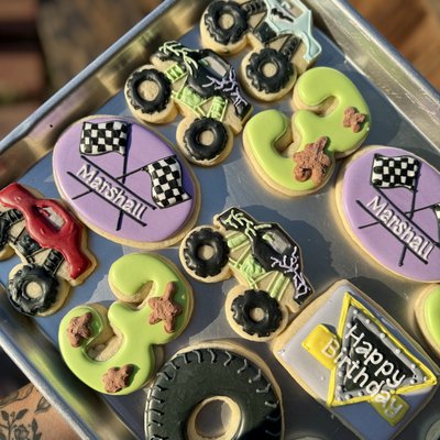 Decorated Sugar Cookies VANILLA/ALMOND Flavor