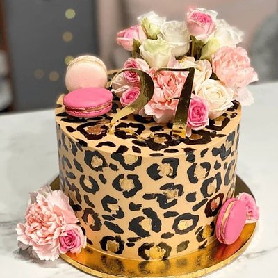 8 INCH Triple Layer Cake