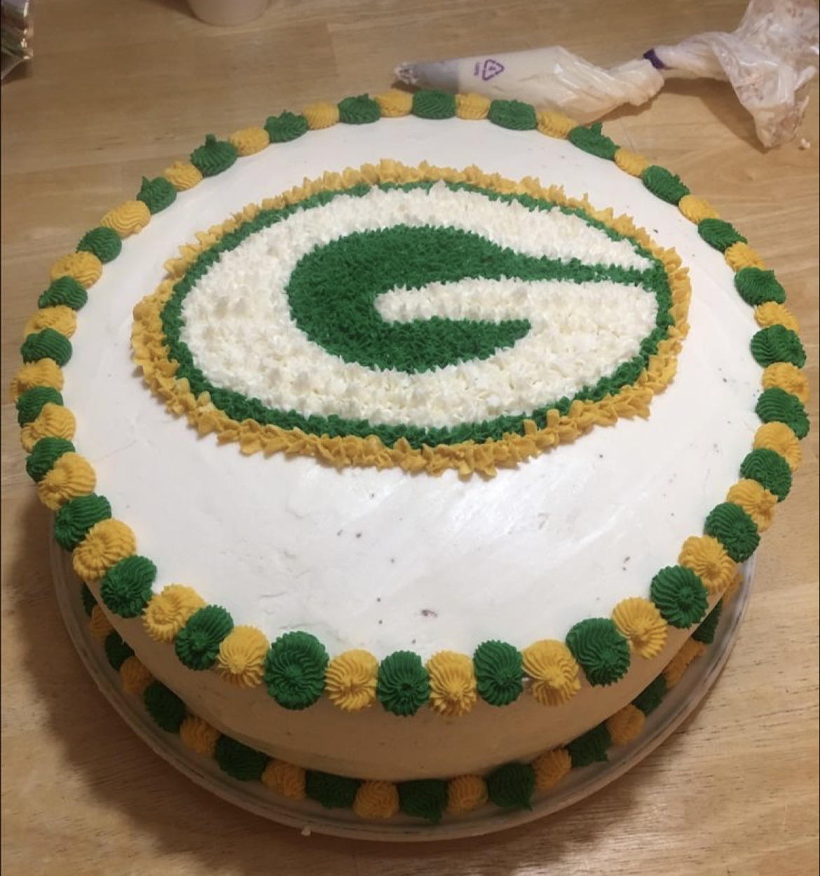 Custom 2-layer 8” Cake 