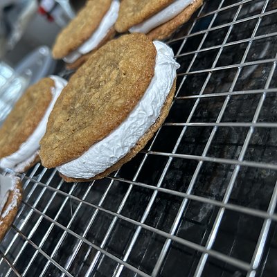 Oatmeal Cream Pies (2)