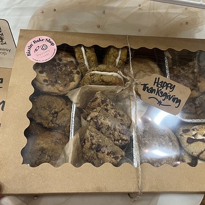 Thanksgiving Variety Cookie Box