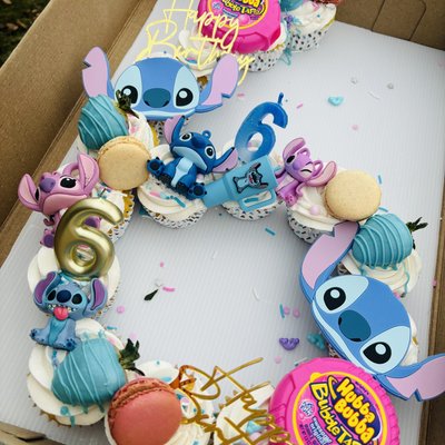 Single number Board (cupcakes) 