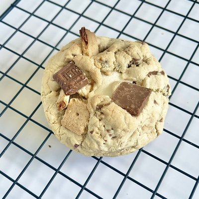 Giant S’more Cookie