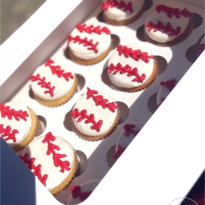 Regular Cupcakes No Fondant (Dozen)