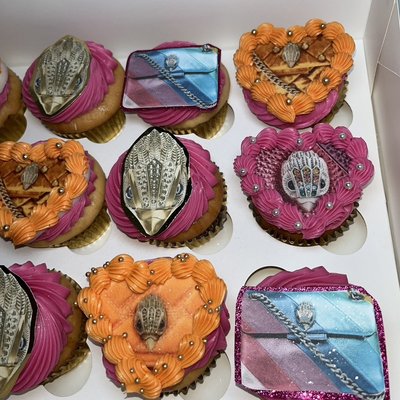Cupcakes (1 Dozen ) 