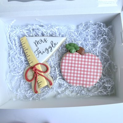 Ruler Pennant Gift Box