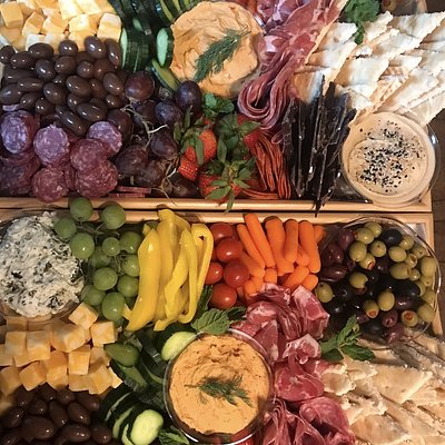 Greek Board Large Feed 8-10