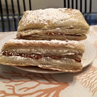 Large Milhojas
