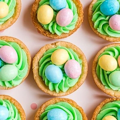 Easter Basket Sugar Cookie Cups 