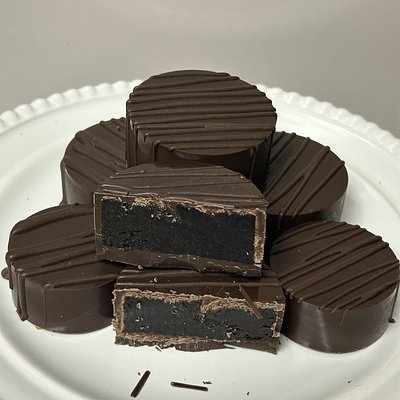 Chocolate Kensley Kakes 