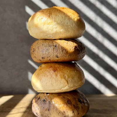 Classic Sourdough Bagels 