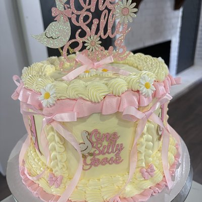 Specialty 8” Cakes 