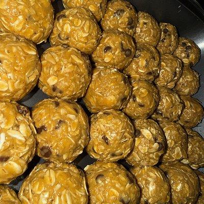Energy Bites (4-pack)