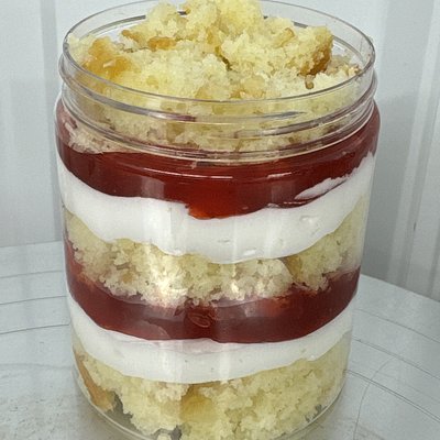 Cake Jar - White Chocolate Raspberry