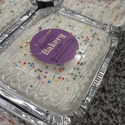 Personal Mini Cakes