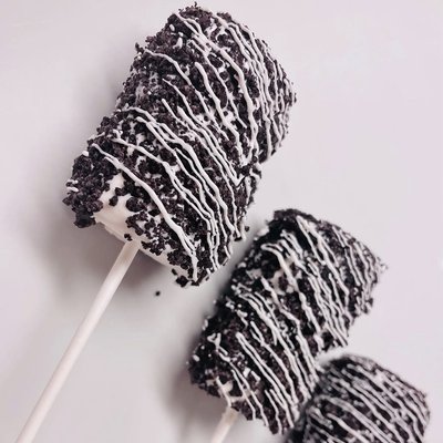 Cookies & Cream Pops