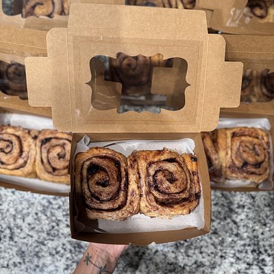 🫐 Sourdough Blueberry Cinnamon Rolls