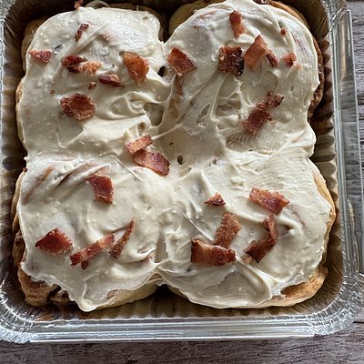 4 Maple Bacon Cinnamon Rolls