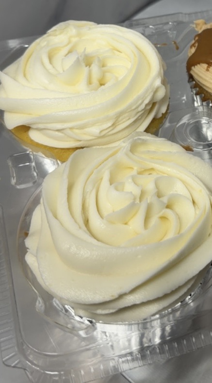 Lemon Cupcakes Half Dozen 