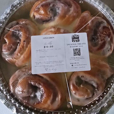 Apple Pie Cinnamon Rolls 