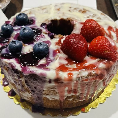 Mile High Assorted Cake: Blueberry, Strawberry, Vanilla 