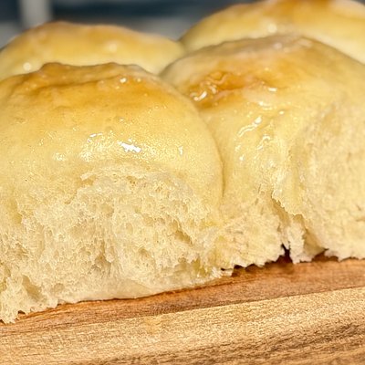 Sourdough Hawaiian Rolls