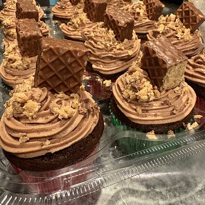 Nutty Buddy Cupcakes