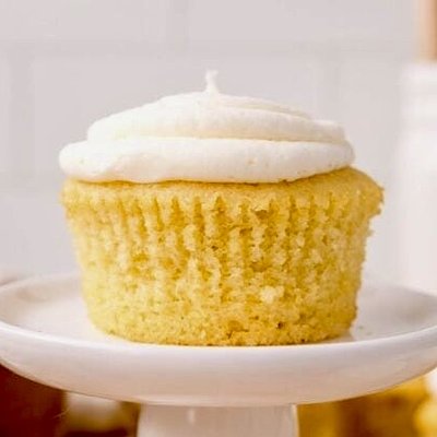 Sugar Free Vanilla Cupcakes 12 Pack 