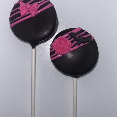 CUSTOM Cake Pops