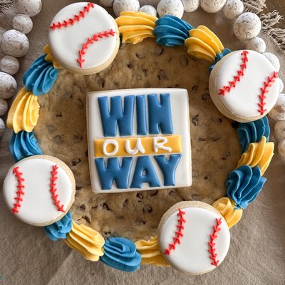 Brewer Cookie Cake 
