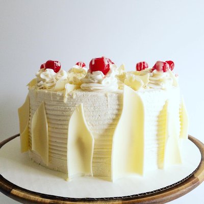 White Forest Cake 