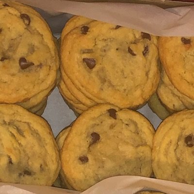 1/2 Dozen Chocolate Chip Cookies