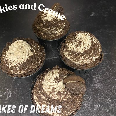 Cookies And Creme Cupcakes 