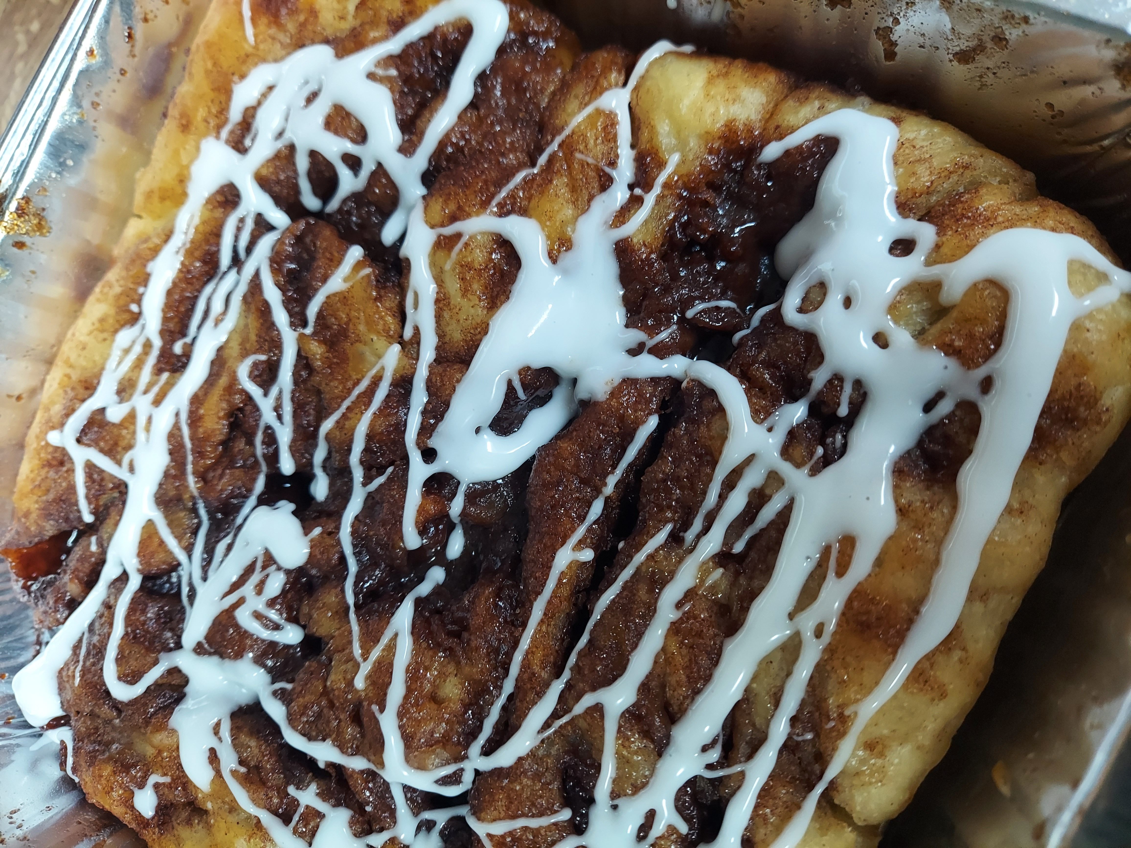 Cinnamon Peach Focaccia 