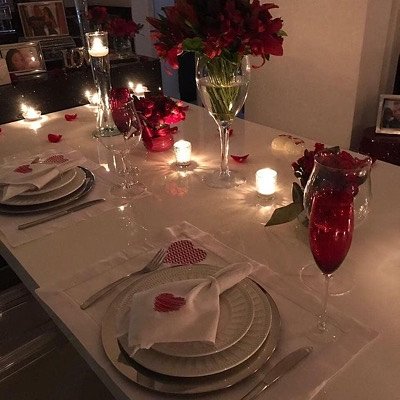 Romantic night Out Set Up Simple 