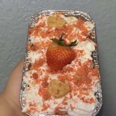Strawberry Crunch Tres Leches 