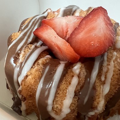 Gluten Free Strawberry And Chocolate Mini Bundt