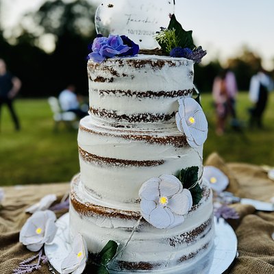 8, 10, & 12 Inch Wedding Cake 