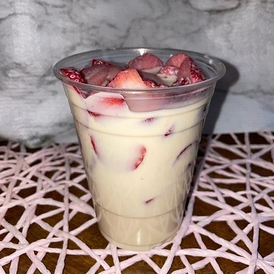 Fresas Con Crema (16oz)