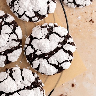 Brownie Crinkle Cookies 