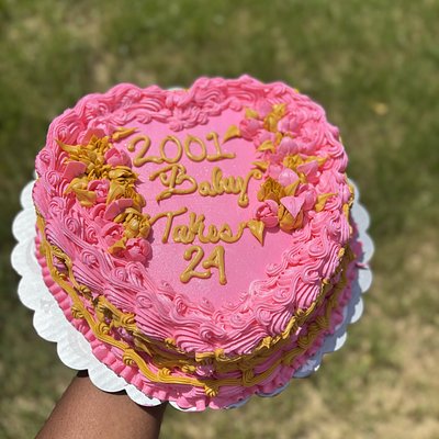 One Layer 8 Inch Cakes 