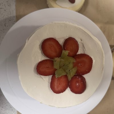 6 Inch Kiwi 🥝 Strawberry 🍓 
