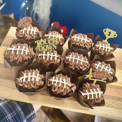 Endzone Extravaganza Cupcakes