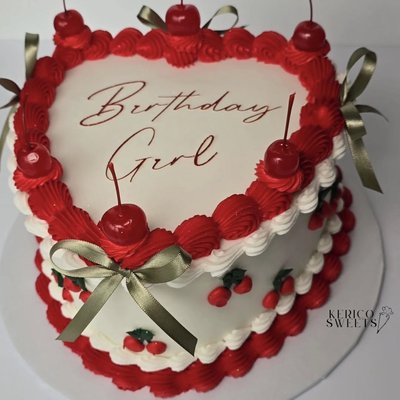 Heart Cake – 8” Classic