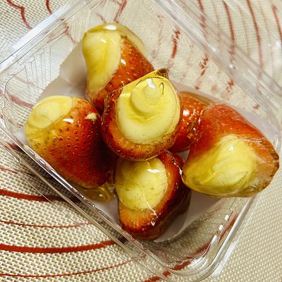 Stuffed Strawberries 