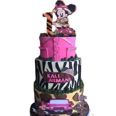 3 Tier Cake ( Serves 74/80)