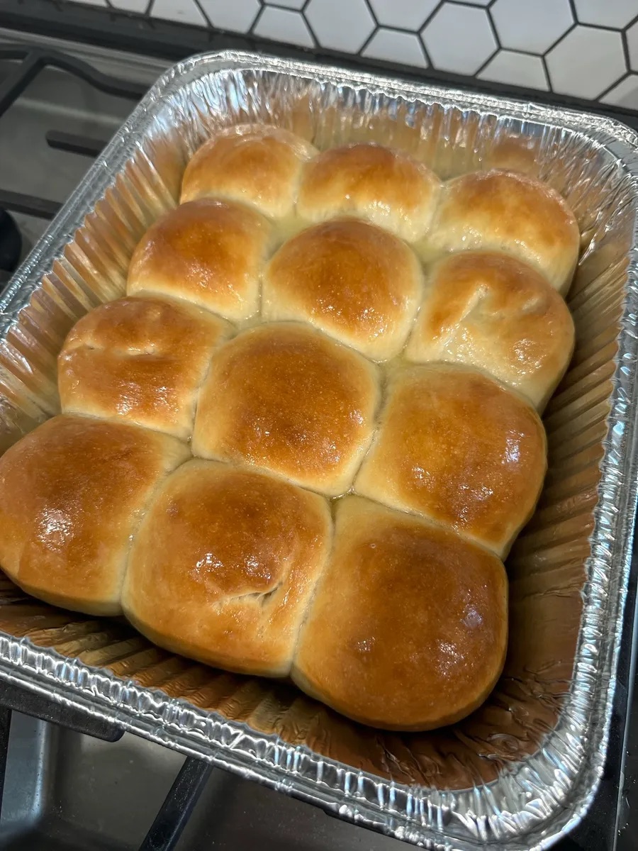 Sourdough Dinner Rolls