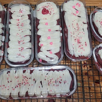 Red Velvet Cake Tins