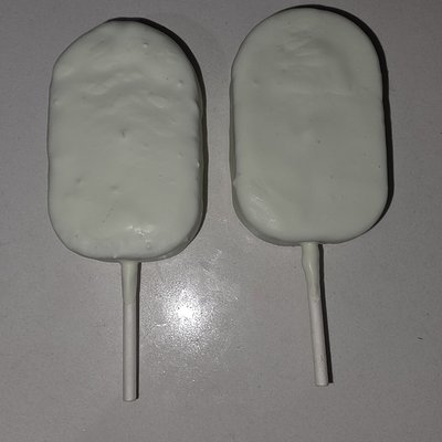 Cakesicle
