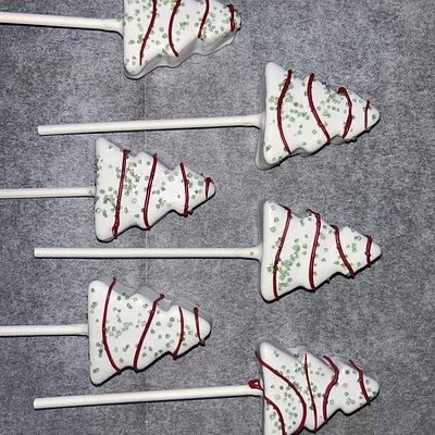 “Christmas Tree Cakes” Cakepops